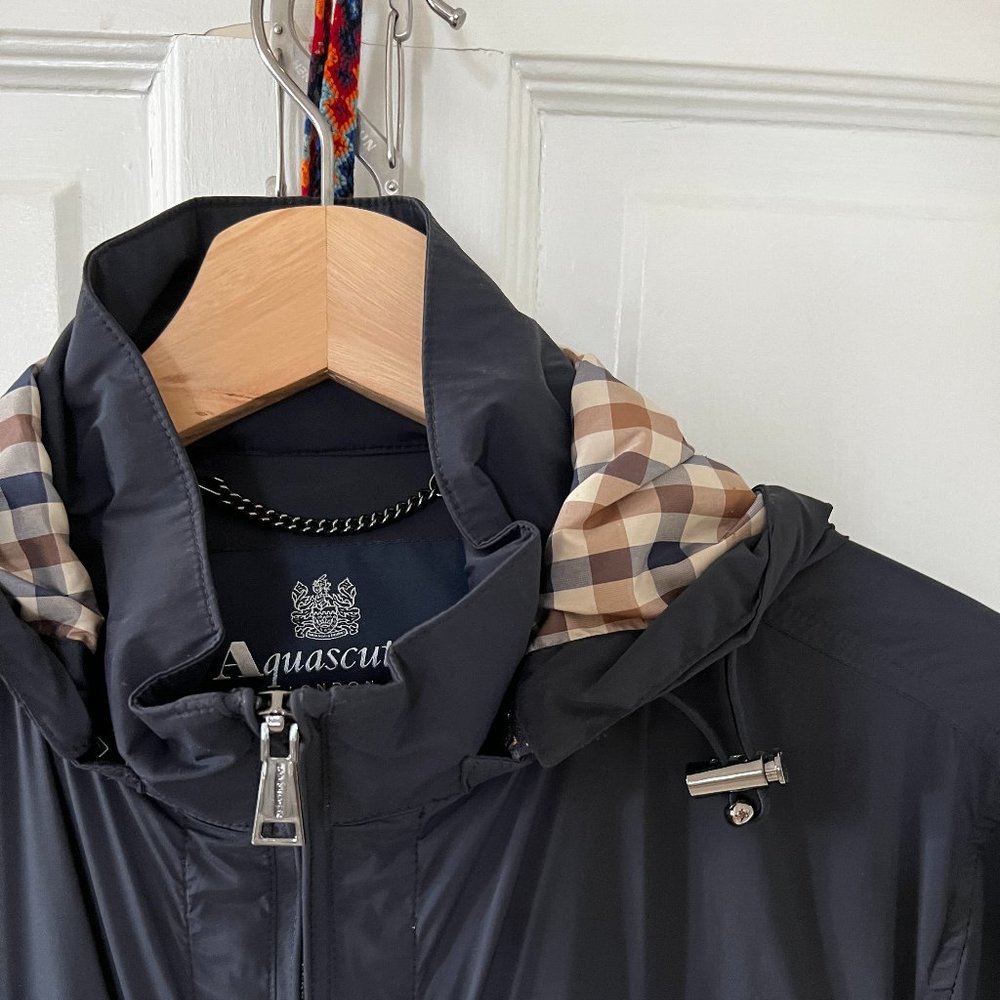 Aquascutum Light Field Jacket -NAVY- Size: Mens Small